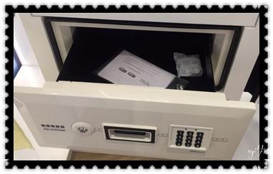 专业开汽车尾箱锁-配遥控智能钥匙公司师傅电话-_保险箱柜-指纹锁开修换锁-更改指纹密码公司师傅电话-