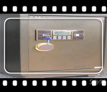 防盗门-保险柜-汽车开锁修锁换锁公司师傅电话-_保险柜-密码箱-电子锁开修换锁-改密码公司师傅电话- 防盗门-保险柜-汽车开锁修锁换锁公司师傅电话-_保险柜-密码箱-电子锁开修换锁-改密码公司师傅电话-