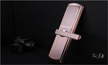 防盗门-保险柜-汽车开锁修锁换锁公司师傅电话-_电子指纹保险箱没电-开修换锁公司师傅电话-