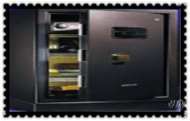 开修换木门-铁门-保险柜-指纹锁-玻璃门锁公司师傅电话-_汽车摩托车开修锁-匹配遥控钥匙-公司师傅电话-