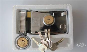 开锁公司电话-附近专业开汽车锁-24小时上门修换锁芯体-保险箱柜-电子智能门禁指纹密码锁安装维修-配防盗遥控芯片钥匙开后备箱救援服务_开锁修锁换锁-专业开汽车锁-24小时上门修锁换锁芯体-保险箱柜-电子智能门禁指纹密码锁安装开锁维修-配汽车防盗遥控芯片钥匙后备箱附近服务公司电话