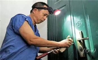 专业开汽车锁公司电话附近24小时上门修锁换锁芯体-保险箱柜-电子智能门禁指纹密码锁安装开锁维修-配汽车防盗遥控芯片钥匙救援服务_开锁修锁换锁-专业开汽车锁-24小时上门修锁换锁芯体-保险箱柜-电子智能门禁指纹密码锁安装开锁维修-配汽车防盗遥控芯片钥匙后备箱附近服务公司电话 专业开汽车锁公司电话附近24小时上门修锁换锁芯体-保险箱柜-电子智能门禁指纹密码锁安装开锁维修-配汽车防盗遥控芯片钥匙救援服务_开锁修锁换锁-专业开汽车锁-24小时上门修锁换锁芯体-保险箱柜-电子智能门禁指纹密码锁安装开锁维修-配汽车防盗遥控芯片钥匙后备箱附近服务公司电话