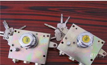 开锁公司电话-专业开汽车锁-附近24小时上门修锁换锁芯体-保险箱柜-电子智能门禁指纹密码锁安装开锁维修-配汽车防盗遥控芯片钥匙后备尾箱开锁救援服务_开锁公司电话-附近哪里有专业开汽车锁-24小时上门修换锁芯体-保险箱柜-电子智能门禁指纹密码锁安装维修-配防盗遥控芯片钥匙服务 开锁公司电话-专业开汽车锁-附近24小时上门修锁换锁芯体-保险箱柜-电子智能门禁指纹密码锁安装开锁维修-配汽车防盗遥控芯片钥匙后备尾箱开锁救援服务_开锁公司电话-附近哪里有专业开汽车锁-24小时上门修换锁芯体-保险箱柜-电子智能门禁指纹密码锁安装维修-配防盗遥控芯片钥匙服务