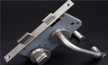 开锁公司电话-附近专业开汽车锁-24小时门修换锁芯体-保险箱柜-电子智能门禁指纹密码锁安装维修-配防盗遥控芯片钥匙开后备箱服务_开锁公司电话-附近哪里有专业开汽车锁-24小时上门修换锁芯体-保险箱柜-电子智能门禁指纹密码锁安装维修-配防盗遥控芯片钥匙服务