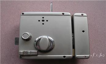 开锁修锁换锁-专业开汽车锁-24小时上门修锁换锁芯体-保险箱柜-电子智能门禁指纹密码锁安装开锁维修-配汽车防盗遥控芯片钥匙后备箱附近服务公司电话_开锁公司电话-附近专业开汽车锁-24小时门修换锁芯体-保险箱柜-电子智能门禁指纹密码锁安装维修-配防盗遥控芯片钥匙开后备箱服务 开锁修锁换锁-专业开汽车锁-24小时上门修锁换锁芯体-保险箱柜-电子智能门禁指纹密码锁安装开锁维修-配汽车防盗遥控芯片钥匙后备箱附近服务公司电话_开锁公司电话-附近专业开汽车锁-24小时门修换锁芯体-保险箱柜-电子智能门禁指纹密码锁安装维修-配防盗遥控芯片钥匙开后备箱服务