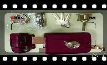 开锁公司电话-附近哪里有专业开汽车锁-24小时上门修换锁芯体-保险箱柜-电子智能门禁指纹密码锁安装维修-配防盗遥控芯片钥匙服务_开锁公司电话-附近专业开汽车锁-24小时门修换锁芯体-保险箱柜-电子智能门禁指纹密码锁安装维修-配防盗遥控芯片钥匙开后备箱服务