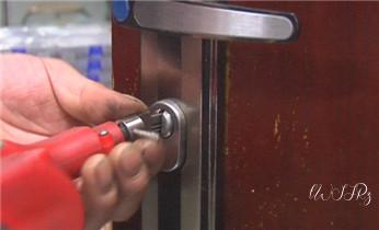 开锁公司电话-附近专业开汽车锁-24小时上门修换锁芯体-保险箱柜-电子智能门禁指纹密码锁安装维修-配防盗遥控芯片钥匙开后备箱救援服务_专业开汽车锁公司电话附近24小时上门修锁换锁芯体-保险箱柜-电子智能门禁指纹密码锁安装开锁维修-配汽车防盗遥控芯片钥匙救援服务