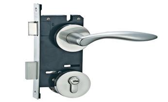 开锁公司电话-附近专业开汽车锁-24小时上门修换锁芯体-保险箱柜-电子智能门禁指纹密码锁安装维修-配防盗遥控芯片钥匙开后备箱救援服务_开锁修锁换锁-专业开汽车锁-24小时上门修锁换锁芯体-保险箱柜-电子智能门禁指纹密码锁安装开锁维修-配汽车防盗遥控芯片钥匙后备箱附近服务公司电话