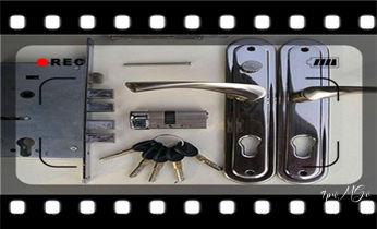 专业开汽车锁公司电话附近24小时上门修锁换锁芯体-保险箱柜-电子智能门禁指纹密码锁安装开锁维修-配汽车防盗遥控芯片钥匙救援服务_开锁修锁换锁-专业开汽车锁-24小时上门修锁换锁芯体-保险箱柜-电子智能门禁指纹密码锁安装开锁维修-配汽车防盗遥控芯片钥匙后备箱附近服务公司电话