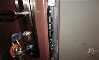 专业开汽车锁公司电话附近24小时上门修锁换锁芯体-保险箱柜-电子智能门禁指纹密码锁安装开锁维修-配汽车防盗遥控芯片钥匙救援服务_开锁修锁换锁-专业开汽车锁-24小时上门修锁换锁芯体-保险箱柜-电子智能门禁指纹密码锁安装开锁维修-配汽车防盗遥控芯片钥匙后备箱附近服务公司电话