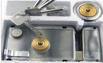 开锁修锁换锁-专业开汽车锁-24小时上门修锁换锁芯体-保险箱柜-电子智能门禁指纹密码锁安装开锁维修-配汽车防盗遥控芯片钥匙后备箱附近服务公司电话_开锁公司电话-专业开汽车锁-附近24小时上门修锁换锁芯体-保险箱柜-电子智能门禁指纹密码锁安装开锁维修-配汽车防盗遥控芯片钥匙后备尾箱服务