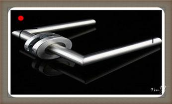 开锁公司电话-附近哪里有专业开汽车锁-24小时上门修换锁芯体-保险箱柜-电子智能门禁指纹密码锁安装维修-配防盗遥控芯片钥匙服务_开锁修锁换锁-专业开汽车锁-24小时上门修锁换锁芯体-保险箱柜-电子智能门禁指纹密码锁安装开锁维修-配汽车防盗遥控芯片钥匙后备箱附近服务公司电话