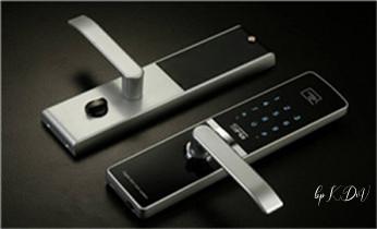 专业开汽车锁公司电话附近24小时上门修锁换锁芯体-保险箱柜-电子智能门禁指纹密码锁安装开锁维修-配汽车防盗遥控芯片钥匙救援服务番禺荔湾广州越秀海珠天河白云黄埔花都南沙从化增城