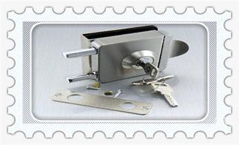 专业开汽车锁公司电话附近24小时上门修锁换锁芯体-保险箱柜-电子智能门禁指纹密码锁安装开锁维修-配汽车防盗遥控芯片钥匙救援服务_开锁公司电话-附近专业开汽车锁-24小时上门修换锁芯体-保险箱柜-电子智能门禁指纹密码锁安装维修-配防盗遥控芯片钥匙开后备箱救援服务