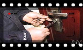 开锁公司电话-附近专业开汽车锁-24小时门修换锁芯体-保险箱柜-电子智能门禁指纹密码锁安装维修-配防盗遥控芯片钥匙开后备箱服务_开锁公司电话-附近专业开汽车锁-24小时上门修换锁芯体-保险箱柜-电子智能门禁指纹密码锁安装维修-配防盗遥控芯片钥匙开后备箱救援服务