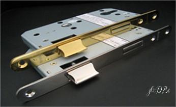 专业开汽车锁公司电话附近24小时上门修锁换锁芯体-保险箱柜-电子智能门禁指纹密码锁安装开锁维修-配汽车防盗遥控芯片钥匙救援服务_开锁修锁换锁-专业开汽车锁-24小时上门修锁换锁芯体-保险箱柜-电子智能门禁指纹密码锁安装开锁维修-配汽车防盗遥控芯片钥匙后备箱附近服务公司电话