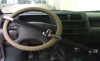 专业开汽车锁公司电话附近24小时上门修锁换锁芯体-保险箱柜-电子智能门禁指纹密码锁安装开锁维修-配汽车防盗遥控芯片钥匙救援服务_专业开汽车锁公司电话附近24小时上门修锁换锁芯体-保险箱柜-电子智能门禁指纹密码锁安装开锁维修-配汽车防盗遥控芯片钥匙救援服务