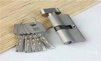 开锁公司电话-附近哪里有专业开汽车锁-24小时上门修换锁芯体-保险箱柜-电子智能门禁指纹密码锁安装维修-配防盗遥控芯片钥匙服务_开锁公司电话-专业开汽车锁-附近24小时上门修锁换锁芯体-保险箱柜-电子智能门禁指纹密码锁安装开锁维修-配汽车防盗遥控芯片钥匙后备尾箱服务 开锁公司电话-附近哪里有专业开汽车锁-24小时上门修换锁芯体-保险箱柜-电子智能门禁指纹密码锁安装维修-配防盗遥控芯片钥匙服务_开锁公司电话-专业开汽车锁-附近24小时上门修锁换锁芯体-保险箱柜-电子智能门禁指纹密码锁安装开锁维修-配汽车防盗遥控芯片钥匙后备尾箱服务