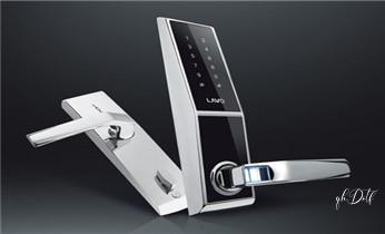 开锁公司电话-附近哪里有专业开汽车锁-24小时上门修换锁芯体-保险箱柜-电子智能门禁指纹密码锁安装维修-配防盗遥控芯片钥匙服务金平汕头龙湖濠江潮阳潮南澄海南澳