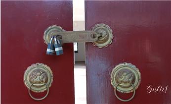 专业开汽车锁公司电话附近24小时上门修锁换锁芯体-保险箱柜-电子智能门禁指纹密码锁安装开锁维修-配汽车防盗遥控芯片钥匙救援服务巩义郑州中原二七管城金水上街惠济中牟经济高新航空港荥阳新密新郑登封