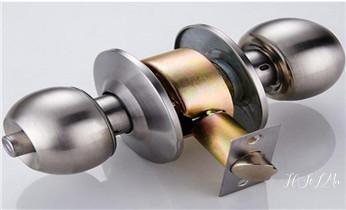 开锁修锁换锁-专业开汽车锁-24小时上门修锁换锁芯体-保险箱柜-电子智能门禁指纹密码锁安装开锁维修-配汽车防盗遥控芯片钥匙后备箱附近服务公司电话_专业开汽车锁公司电话附近24小时上门修锁换锁芯体-保险箱柜-电子智能门禁指纹密码锁安装开锁维修-配汽车防盗遥控芯片钥匙救援服务