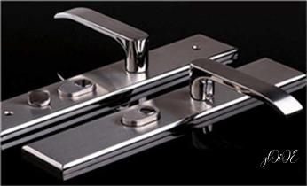 开锁公司电话-附近哪里有专业开汽车锁-24小时上门修换锁芯体-保险箱柜-电子智能门禁指纹密码锁安装维修-配防盗遥控芯片钥匙服务香洲珠海斗门金湾