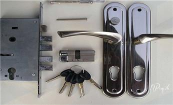 专业开汽车锁公司电话附近24小时上门修锁换锁芯体-保险箱柜-电子智能门禁指纹密码锁安装开锁维修-配汽车防盗遥控芯片钥匙救援服务_专业开汽车锁公司电话附近24小时上门修锁换锁芯体-保险箱柜-电子智能门禁指纹密码锁安装开锁维修-配汽车防盗遥控芯片钥匙救援服务