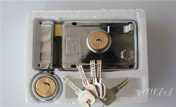 开锁修锁换锁-专业开汽车锁-24小时上门修锁换锁芯体-保险箱柜-电子智能门禁指纹密码锁安装开锁维修-配汽车防盗遥控芯片钥匙后备箱附近服务公司电话曲江韶关武江浈江始兴仁化翁源乳源新丰乐昌南雄