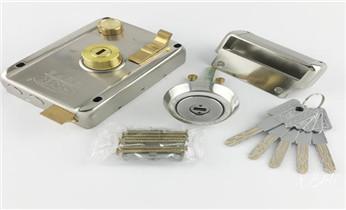 开锁公司电话-附近哪里有专业开汽车锁-24小时上门修换锁芯体-保险箱柜-电子智能门禁指纹密码锁安装维修-配防盗遥控芯片钥匙服务香坊哈尔滨道里南岗道外平房松北呼兰阿城双城依兰方正宾县巴彦木兰通河延寿尚志五常