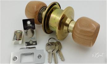 專業開汽車鎖公司電話附近24小時上門修鎖換鎖芯體-保險箱櫃-電子智能門禁指紋密碼鎖安裝開鎖維修-配汽車防盜遙控芯片鑰匙救援服務_開修換鎖-專業開汽車鎖-24小時上門修換鎖芯體-保險箱櫃-電子智能門禁指紋密碼鎖安裝維修-配汽車防盜遙控芯片鑰匙公司電話