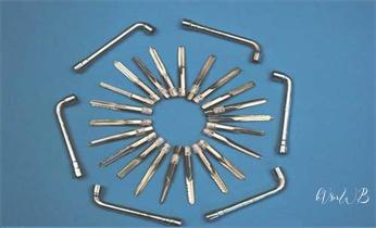 開鎖公司電話-附近哪裏有專業開汽車鎖-24小時上門修換鎖芯體-保險箱櫃-電子智能門禁指紋密碼鎖安裝維修-配防盜遙控芯片鑰匙服務沙田香港離島葵青西貢大埔北區元朗屯門