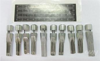 開鎖公司電話-附近哪裏有專業開汽車鎖-24小時上門修換鎖芯體-保險箱櫃-電子智能門禁指紋密碼鎖安裝維修-配防盜遙控芯片鑰匙服務_開修換鎖-專業開汽車鎖-24小時上門修換鎖芯體-保險箱櫃-電子智能門禁指紋密碼鎖安裝維修-配汽車防盜遙控芯片鑰匙公司電話