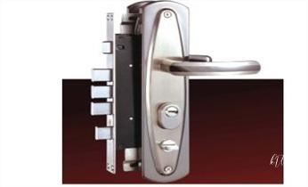 專業開汽車鎖公司電話附近24小時上門修鎖換鎖芯體-保險箱櫃-電子智能門禁指紋密碼鎖安裝開鎖維修-配汽車防盜遙控芯片鑰匙救援服務_專業開汽車鎖-24小時上門開修換鎖芯體-保險箱櫃-電子智能門禁指紋密碼鎖安裝開鎖維修-配汽車防盜遙控芯片鑰匙後備箱附近服務公司電話