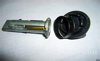 開修換鎖-專業開汽車鎖-24小時上門修換鎖芯體-保險箱櫃-電子智能門禁指紋密碼鎖安裝維修-配汽車防盜遙控芯片鑰匙公司電話_專業開汽車鎖-24小時上門開修換鎖芯體-保險箱櫃-電子智能門禁指紋密碼鎖安裝開鎖維修-配汽車防盜遙控芯片鑰匙後備箱附近服務公司電話 開修換鎖-專業開汽車鎖-24小時上門修換鎖芯體-保險箱櫃-電子智能門禁指紋密碼鎖安裝維修-配汽車防盜遙控芯片鑰匙公司電話_專業開汽車鎖-24小時上門開修換鎖芯體-保險箱櫃-電子智能門禁指紋密碼鎖安裝開鎖維修-配汽車防盜遙控芯片鑰匙後備箱附近服務公司電話