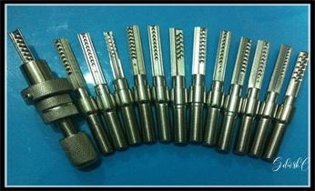 專業開汽車鎖-24小時上門開修換鎖芯體-保險箱櫃-電子智能門禁指紋密碼鎖安裝開鎖維修-配汽車防盜遙控芯片鑰匙後備箱附近服務公司電話_專業開汽車鎖公司電話附近24小時上門修鎖換鎖芯體-保險箱櫃-電子智能門禁指紋密碼鎖安裝開鎖維修-配汽車防盜遙控芯片鑰匙救援服務 專業開汽車鎖-24小時上門開修換鎖芯體-保險箱櫃-電子智能門禁指紋密碼鎖安裝開鎖維修-配汽車防盜遙控芯片鑰匙後備箱附近服務公司電話_專業開汽車鎖公司電話附近24小時上門修鎖換鎖芯體-保險箱櫃-電子智能門禁指紋密碼鎖安裝開鎖維修-配汽車防盜遙控芯片鑰匙救援服務