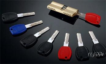 開修換鎖-專業開汽車鎖-24小時上門修換鎖芯體-保險箱櫃-電子智能門禁指紋密碼鎖安裝維修-配汽車防盜遙控芯片鑰匙公司電話_開修換鎖-專業開汽車鎖-24小時上門修換鎖芯體-保險箱櫃-電子智能門禁指紋密碼鎖安裝維修-配汽車防盜遙控芯片鑰匙公司電話