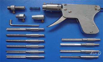 開鎖公司電話-附近哪裏有專業開汽車鎖-24小時上門修換鎖芯體-保險箱櫃-電子智能門禁指紋密碼鎖安裝維修-配防盜遙控芯片鑰匙服務_開修換鎖-專業開汽車鎖-24小時上門修換鎖芯體-保險箱櫃-電子智能門禁指紋密碼鎖安裝維修-配汽車防盜遙控芯片鑰匙公司電話 開鎖公司電話-附近哪裏有專業開汽車鎖-24小時上門修換鎖芯體-保險箱櫃-電子智能門禁指紋密碼鎖安裝維修-配防盜遙控芯片鑰匙服務_開修換鎖-專業開汽車鎖-24小時上門修換鎖芯體-保險箱櫃-電子智能門禁指紋密碼鎖安裝維修-配汽車防盜遙控芯片鑰匙公司電話