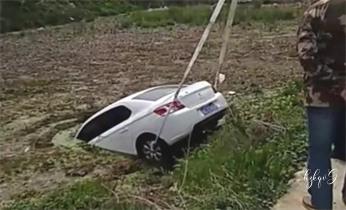 高速公路道路快速24小时拖车救援服务附近公司热线电话-汽车搭电-补胎-吊车-脱困-维修-送油水-运输-开锁配钥匙科尔沁右翼中旗兴安盟乌兰浩特市阿尔山市科尔沁右翼前旗扎赉特旗突泉县兴安盟