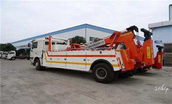 高速公路道路快速24小时拖车救援服务就附近公司热线电话-汽车搭电/补胎/吊车/脱困/维修/送油水/运输/开锁配钥匙-_汽车救援搭电-补胎-抢修-送油-电路抢修公司电话