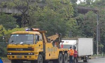 高速公路道路快速24小时拖车救援服务附近公司热线电话-汽车搭电-补胎-吊车-脱困-维修-送油水-运输-开锁配钥匙_24小时流动-修车-补胎-搭电-送油水-拖车电话 高速公路道路快速24小时拖车救援服务附近公司热线电话-汽车搭电-补胎-吊车-脱困-维修-送油水-运输-开锁配钥匙_24小时流动-修车-补胎-搭电-送油水-拖车电话