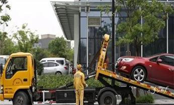 高速公路道路快速24小时拖车救援服务就附近公司热线电话-汽车搭电/补胎/吊车/脱困/维修/送油水/运输/开锁配钥匙-铁门关石河子阿拉尔图木舒克五家渠