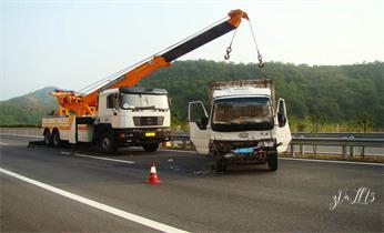 高速公路道路快速24小时拖车救援服务附近公司热线电话-汽车搭电-补胎-吊车-脱困-维修-送油水-运输-开锁配钥匙_汽车救援-拖车脱困-搭电-补胎-送油-维修电话 高速公路道路快速24小时拖车救援服务附近公司热线电话-汽车搭电-补胎-吊车-脱困-维修-送油水-运输-开锁配钥匙_汽车救援-拖车脱困-搭电-补胎-送油-维修电话